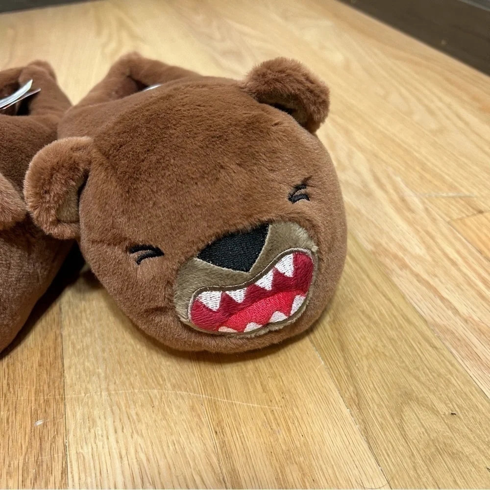 Cat & Jack Gatlin Bear Slippers NWT 13/1 Brown Kids Slip On Plush
